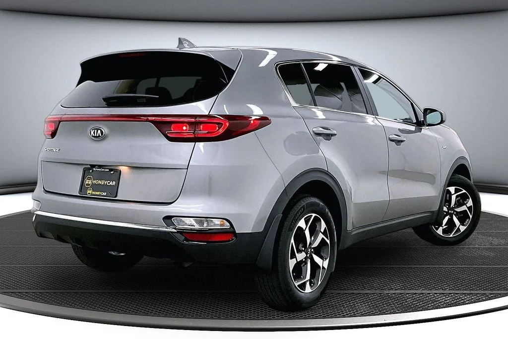 Used 2022 Gray Kia LX image 6