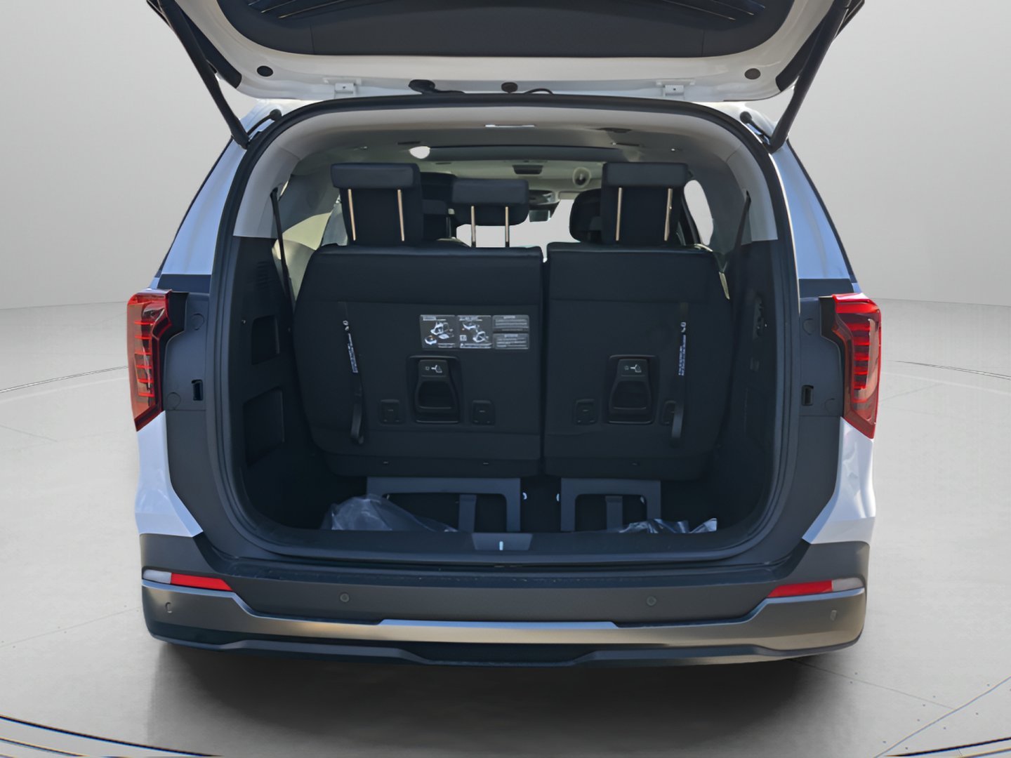 New 2026 Snow White Pearl Kia SX Prestige image 38