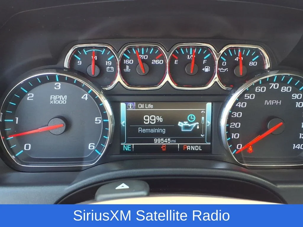 Used 2018 White GMC SLT image 17