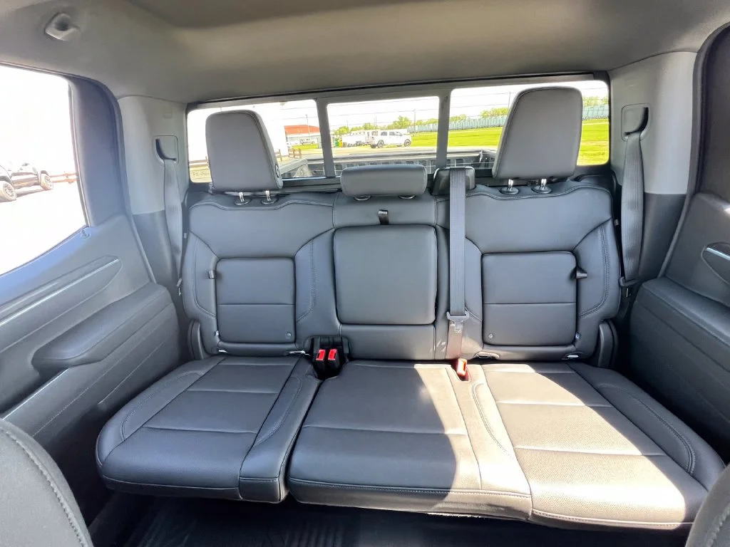 New 2026 Polar White Tricoat Chevrolet LTZ image 30