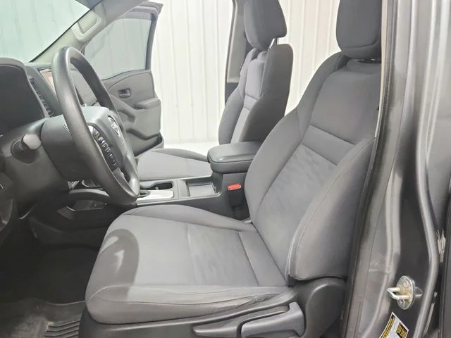 Used 2022 Gray Nissan S image 19