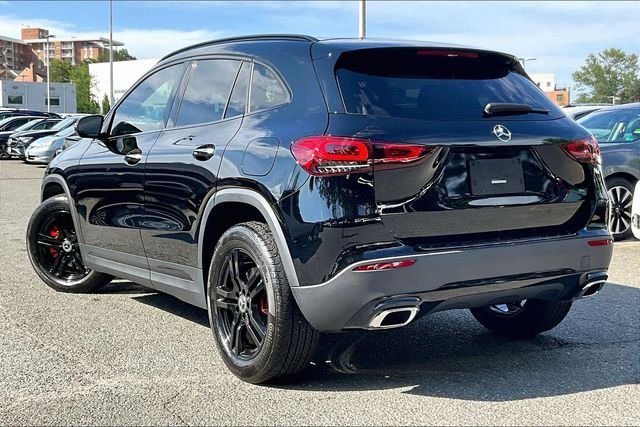 Certified Used 2023 Black Mercedes-Benz GLA 250 image 9
