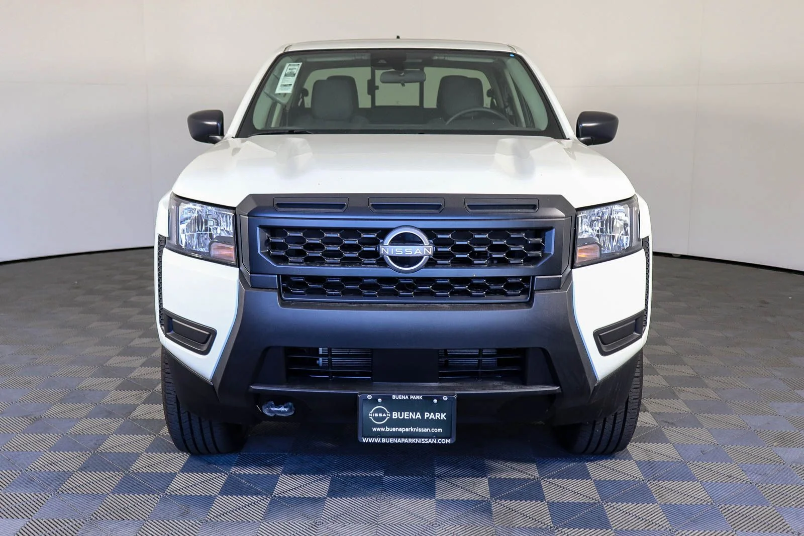 New 2025 Glacier White Nissan Crew Cab S image 2