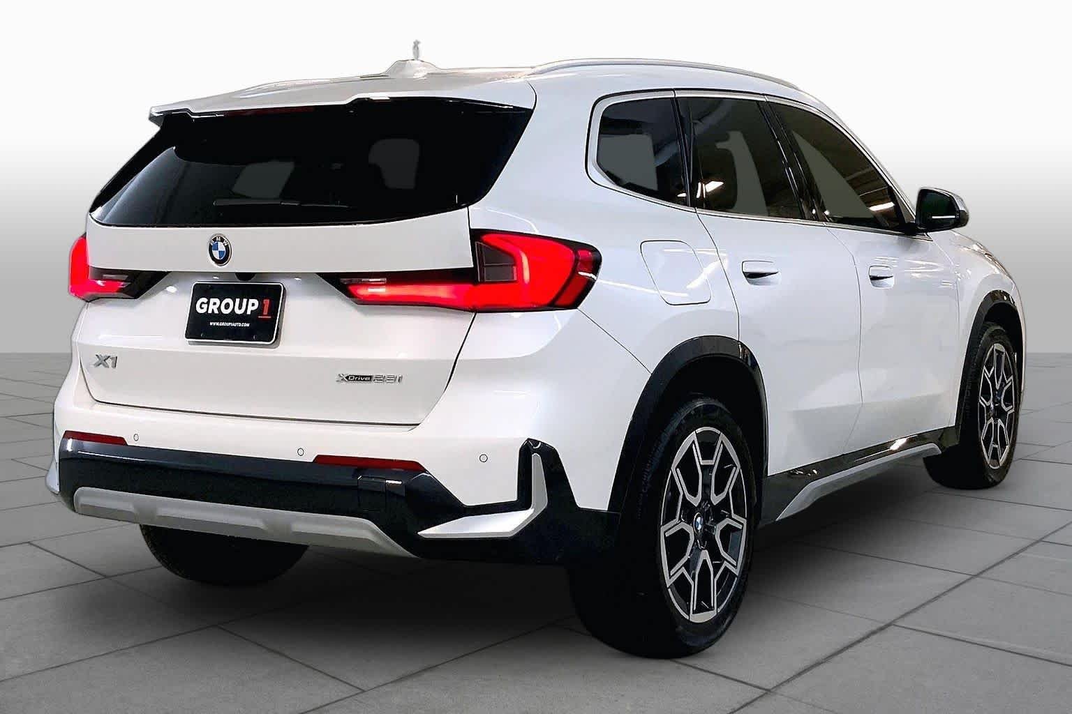 Certified Used 2024 Mineral White Metallic BMW xDrive28i image 12