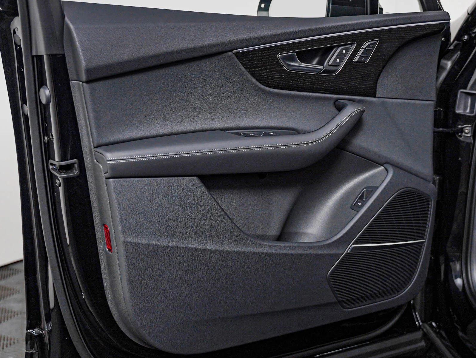 New 2026 Mythos Black Metallic Audi 45 Premium Plus image 23