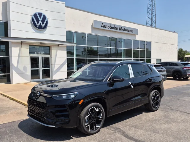 2026 Volkswagen Tiguan SEL R-Line Turbo