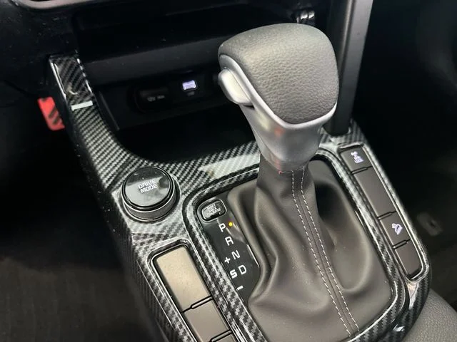Certified Used 2024 Snow White Pearl Kia LX image 22
