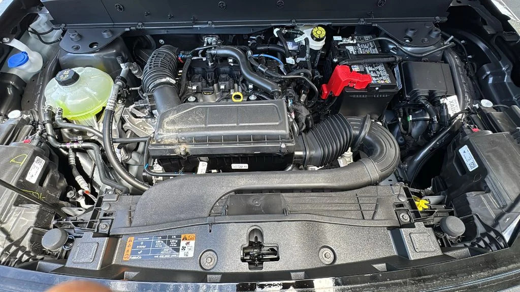 New 2026 Carbonized Gray Metallic Ford Outer Banks® image 17