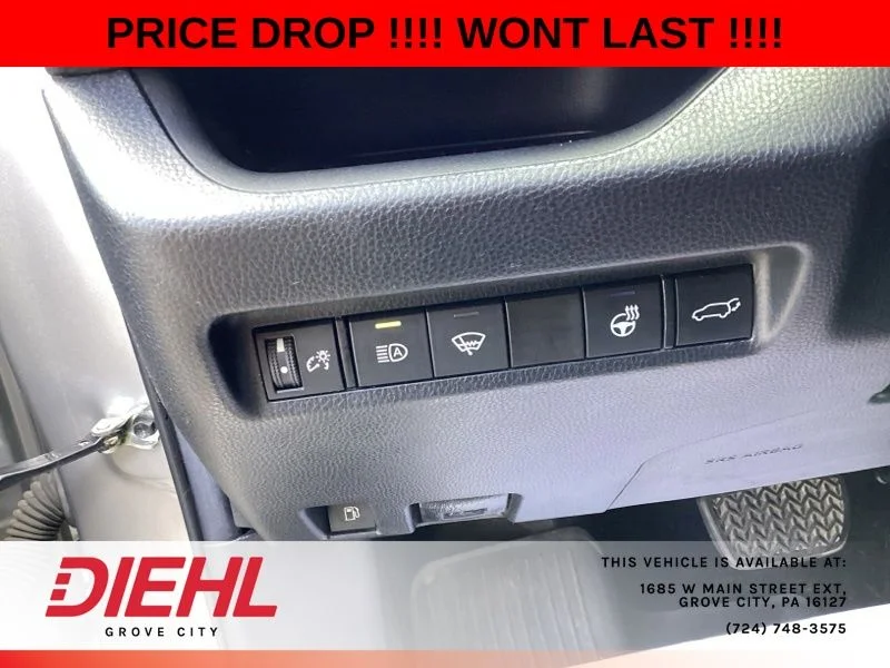 Used 2021 Silver Toyota XSE image 31