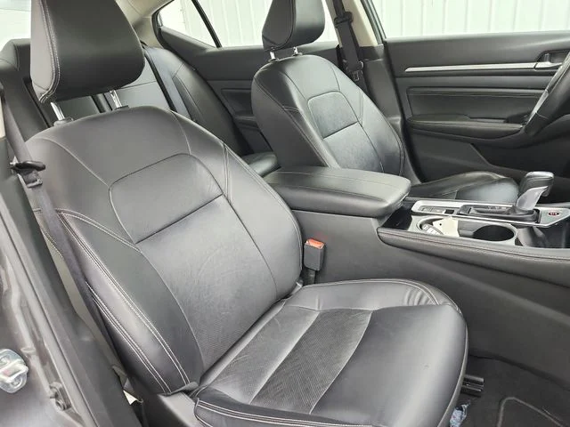 Used 2023 Gray Nissan 2.5 SL image 45