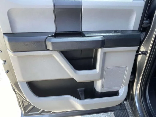 Certified Used 2018 Magnetic Ford XL image 15