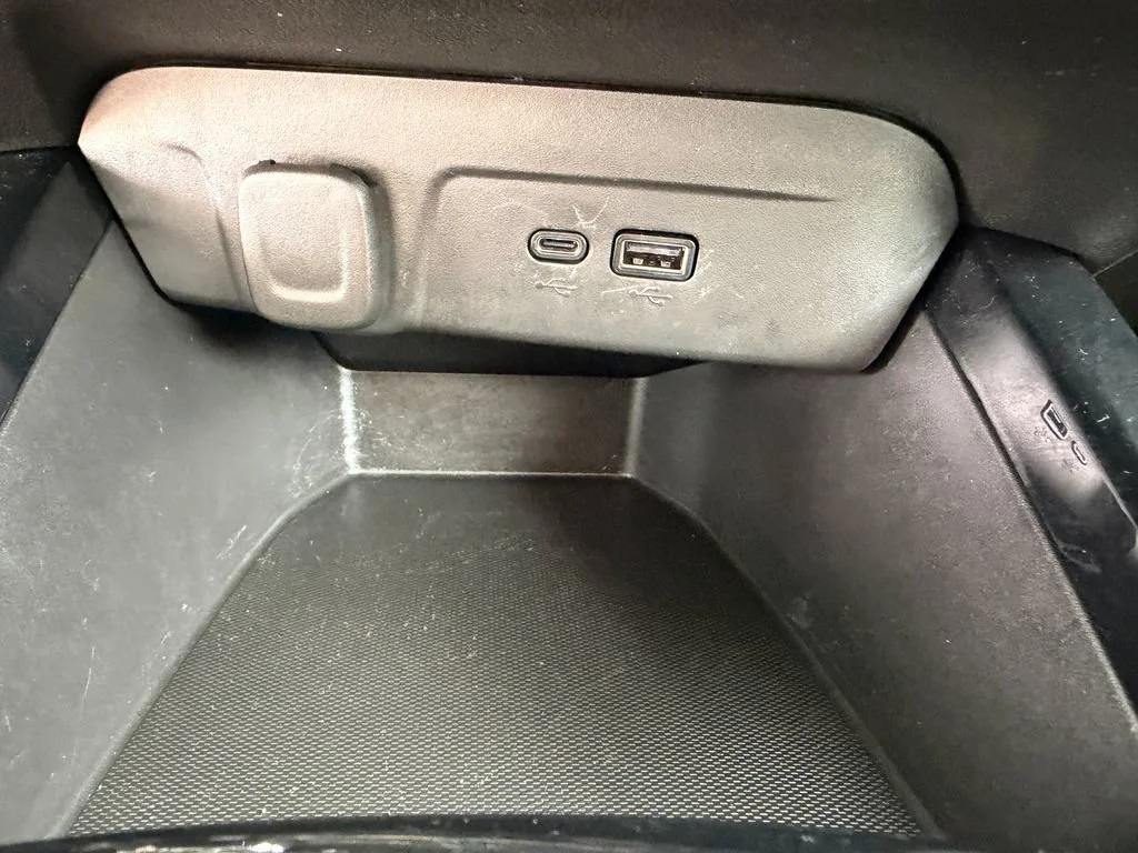 Used 2025 Marina Blue Chevrolet ACTIV image 29