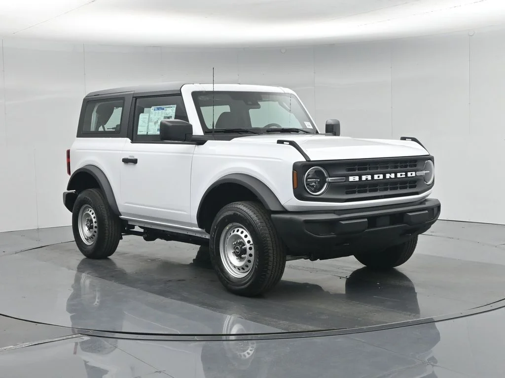 New 2026 Oxford White Ford Base image 53