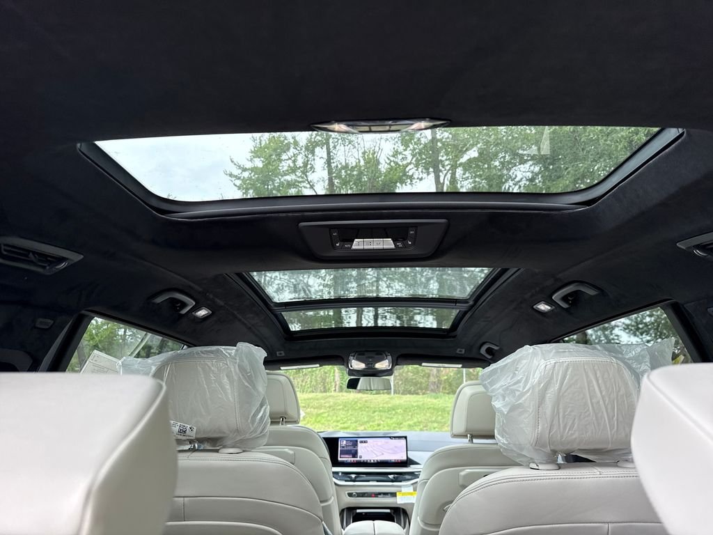 New 2027 Black BMW xDrive40i image 25