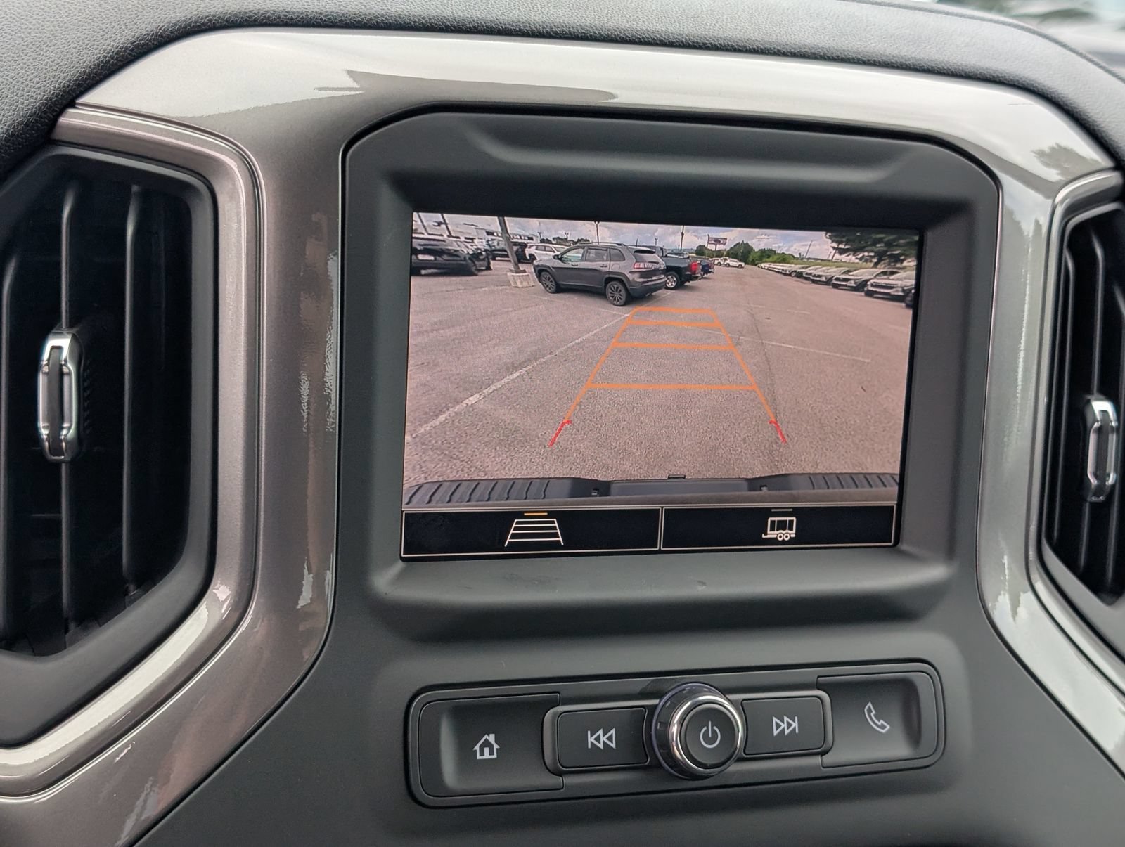 2026 Chevrolet Silverado 2500 HD Custom - Photo 12