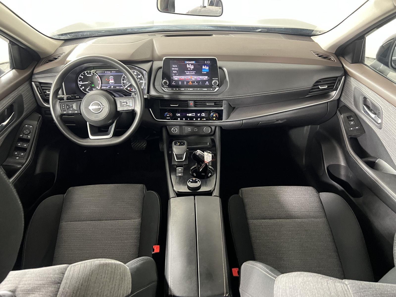 Used 2023 Super Black Nissan SV image 21