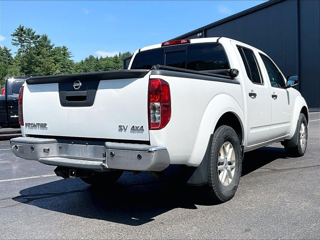 Used 2019 White Nissan SV image 4