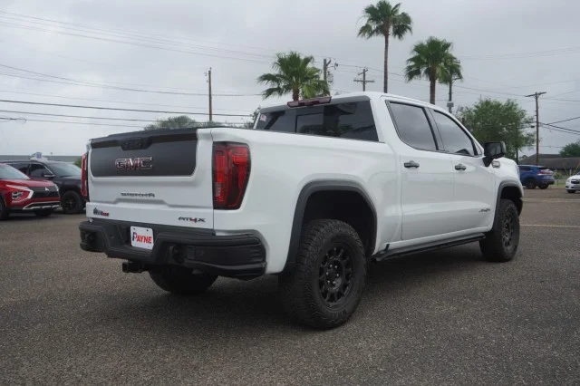 Used 2024 WHITE GMC AT4X image 7