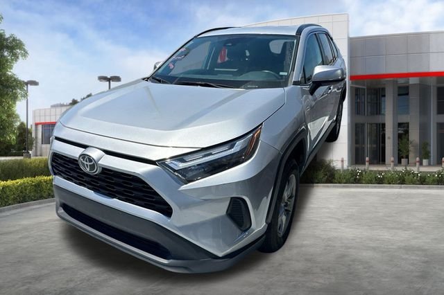 Used 2024 Silver Toyota XLE image 3