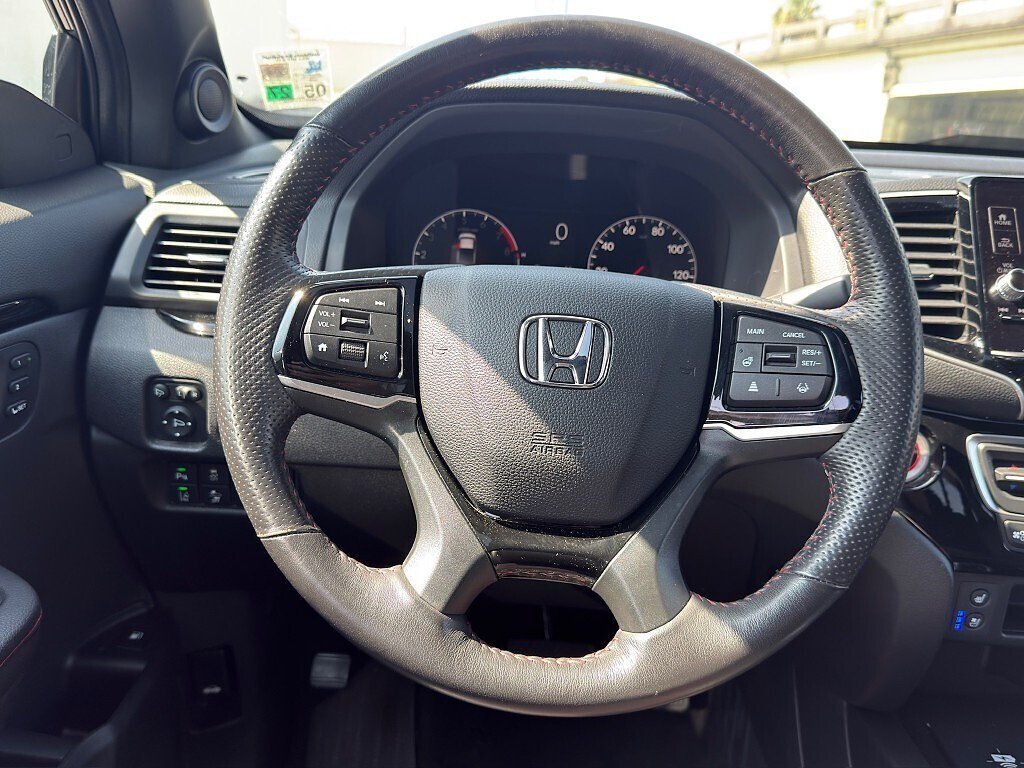 Used 2025 Crystal Black Pearl Honda Black Edition image 15