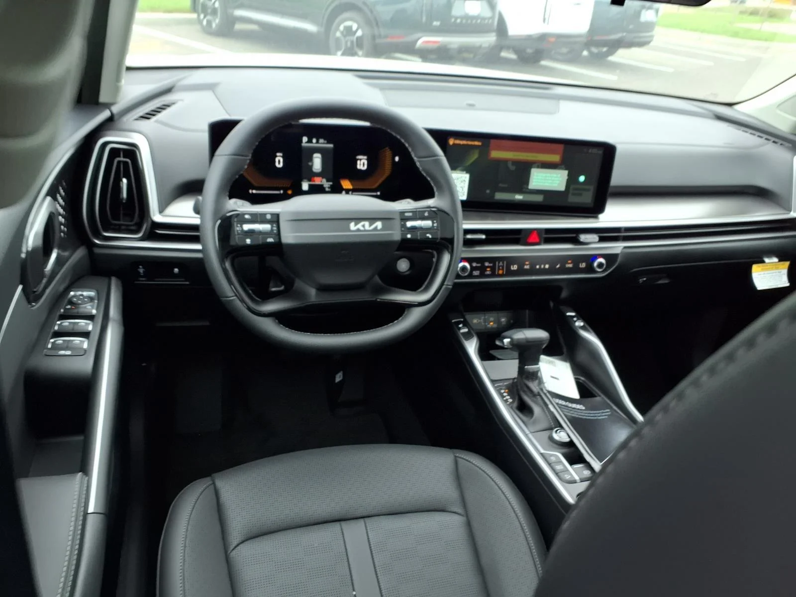 New 2026 Glacial White Pearl Kia S image 4