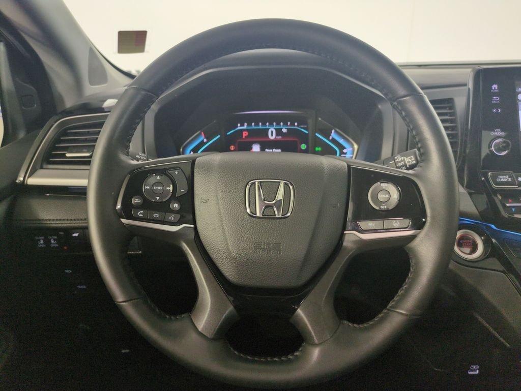 Certified Used 2024 Modern Steel Metallic Honda Touring image 18