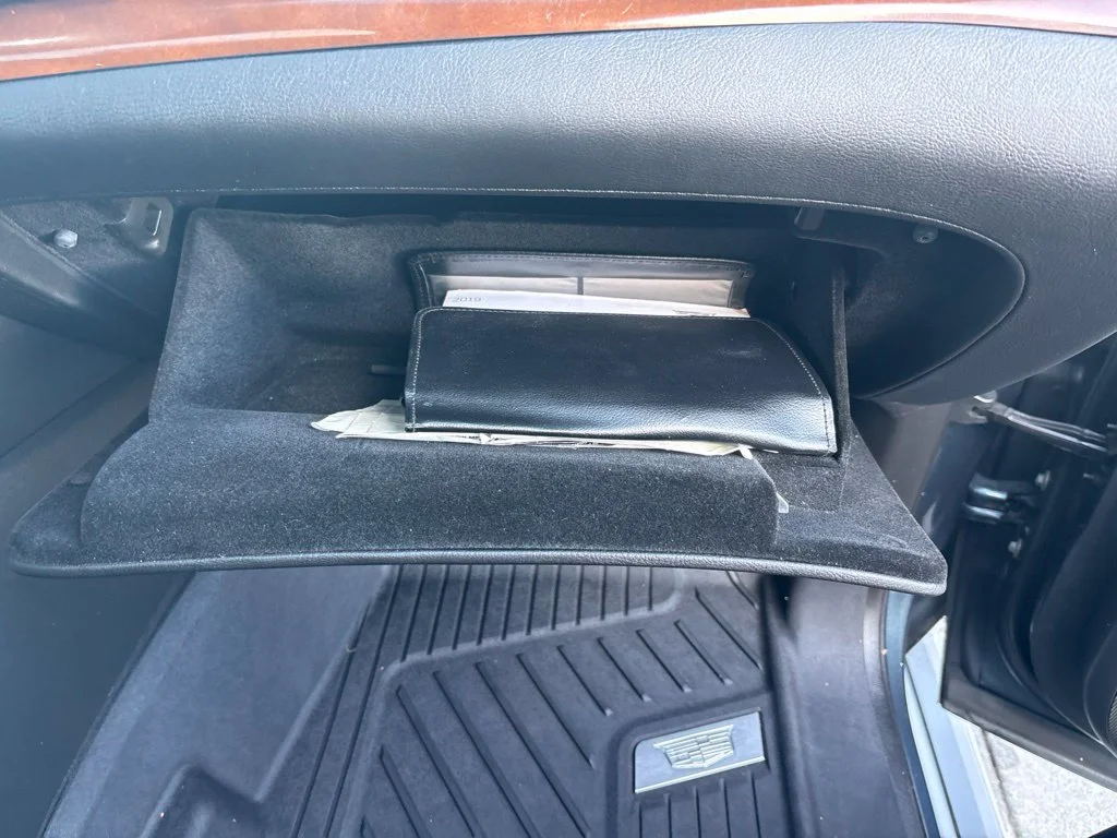 Used 2019 Gray Cadillac Premium Luxury image 25