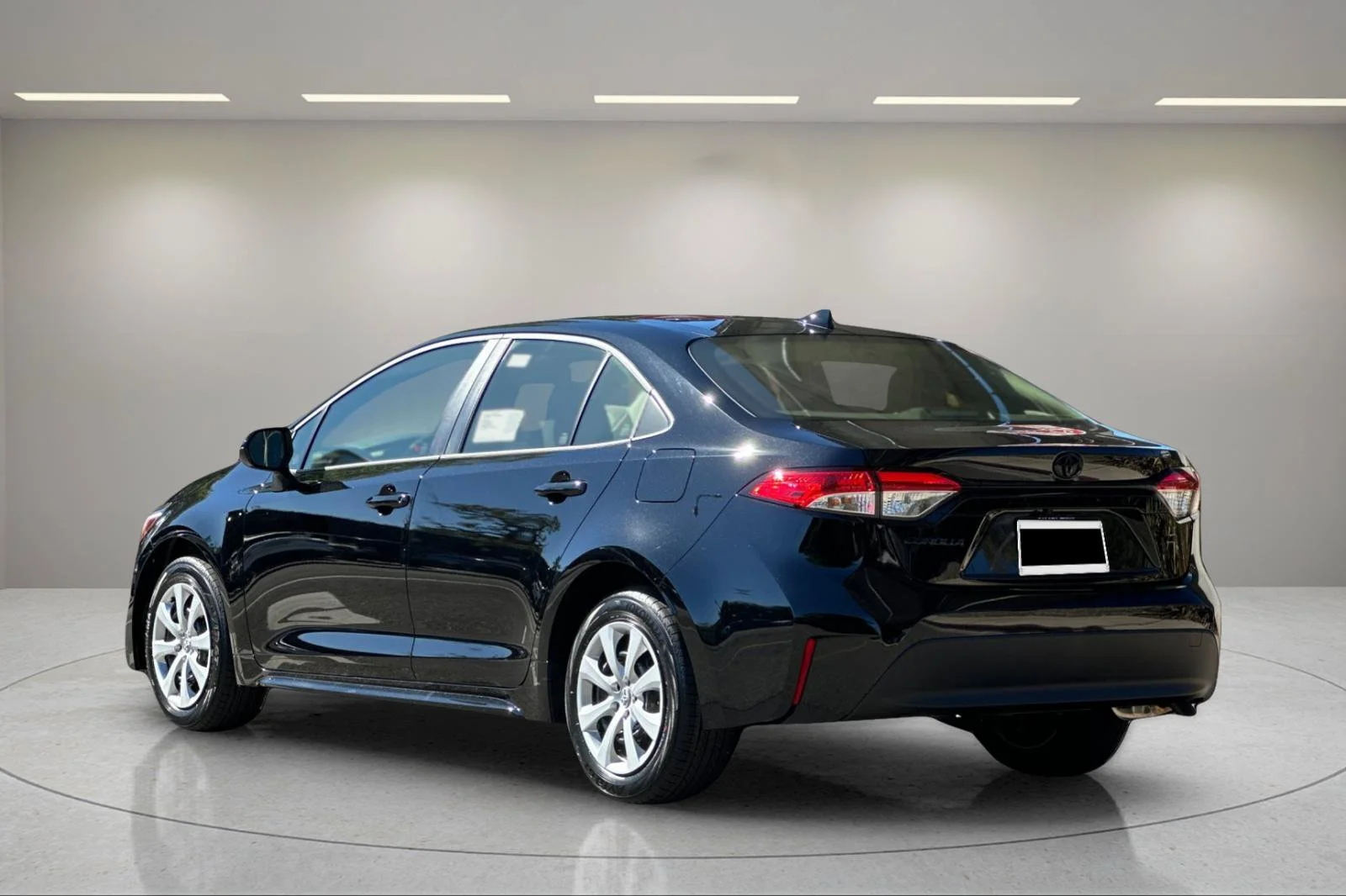 New 2027 Inked Toyota LE image 6