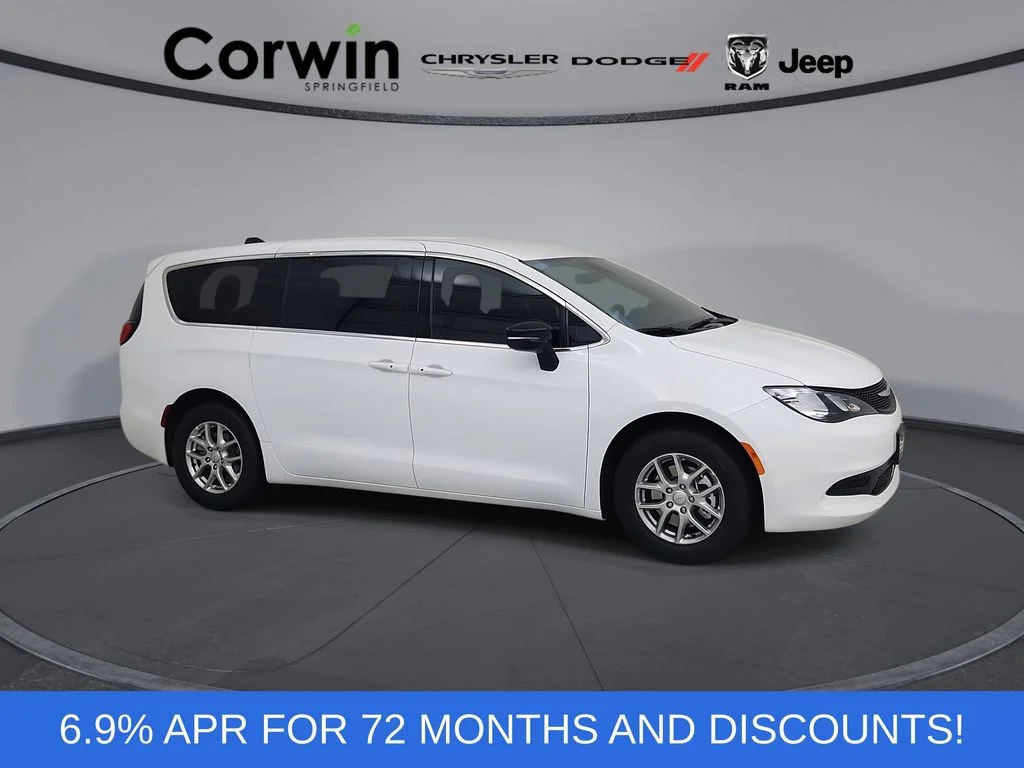 New 2027 Bright White Clear-Coat Exterior Paint Chrysler LX image 1