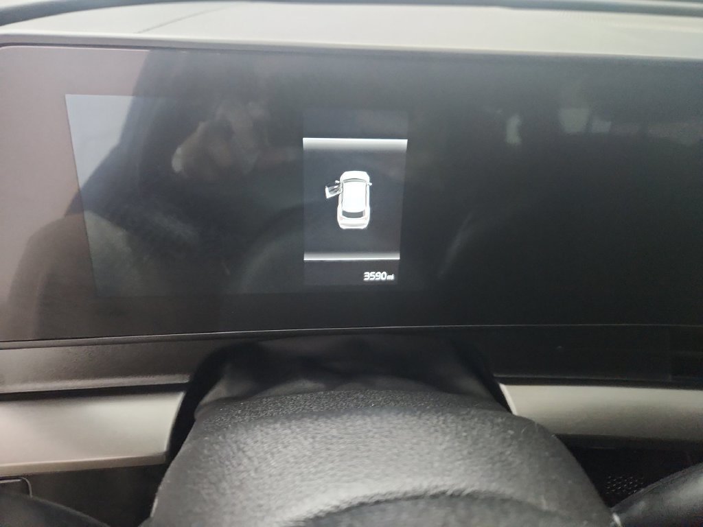 Used 2025 Black Kia EX image 21