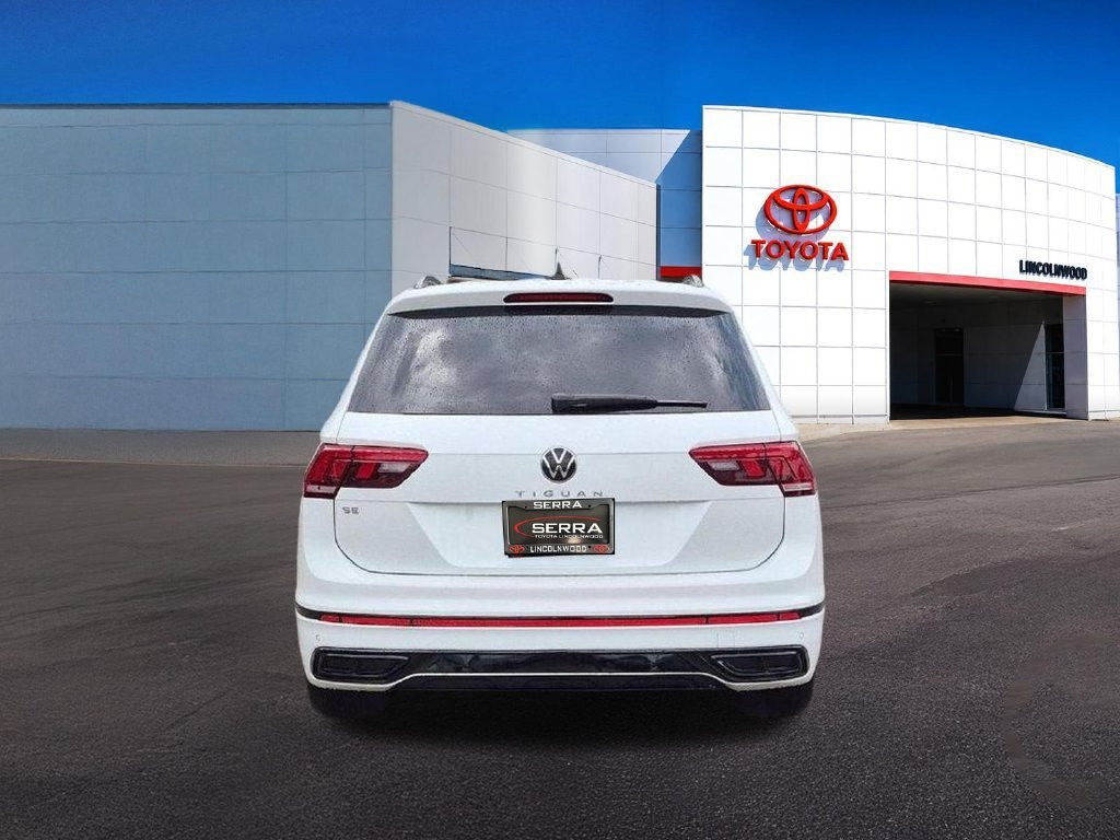 Used 2023 White Volkswagen 2.0T SE R-Line Black image 13