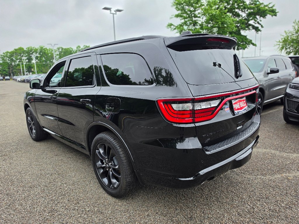 New 2026 Diamond Black Clear-Coat Exterior Paint Dodge GT Plus image 10