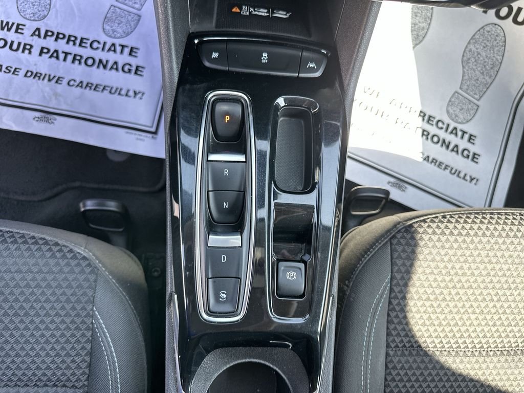 Used 2023 Gray Chevrolet LT image 25