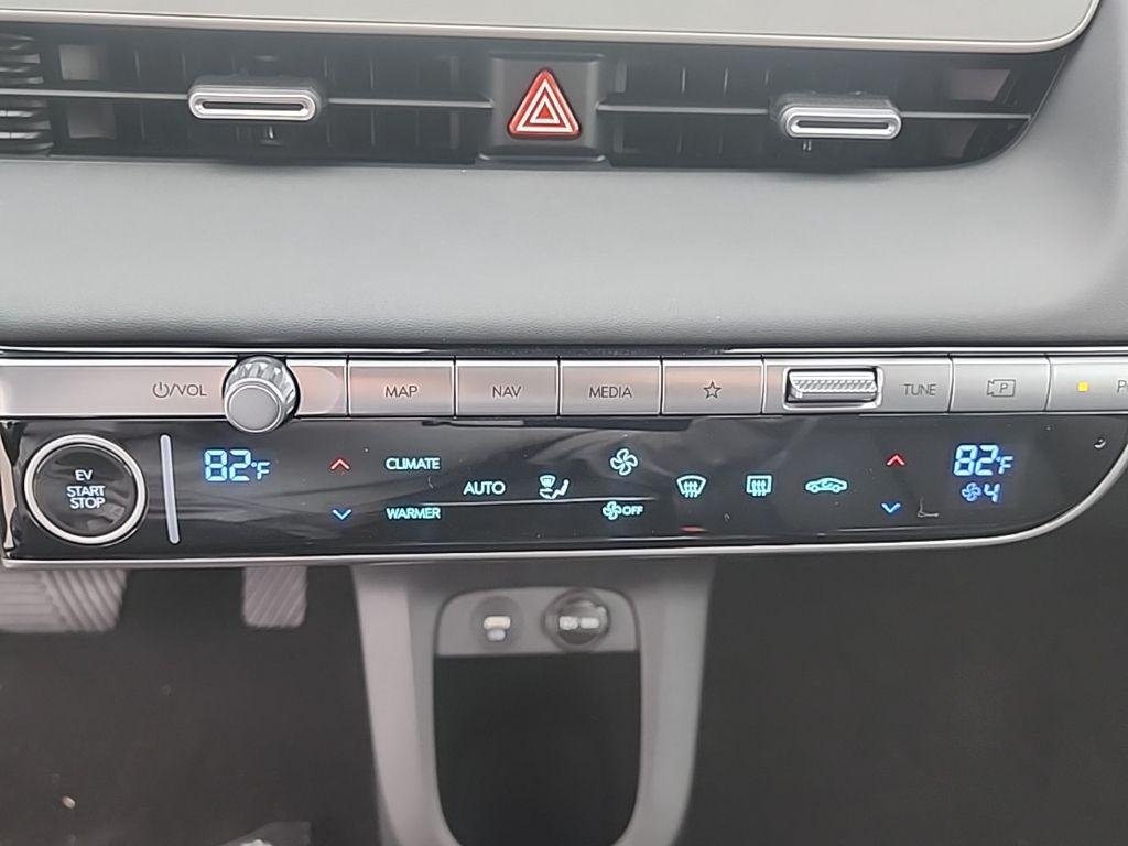 2024 Hyundai IONIQ 5 Limited - Photo 27
