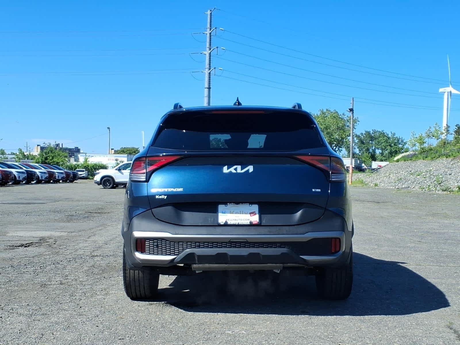 Used 2023 Vesta Blue Kia X-Line image 6
