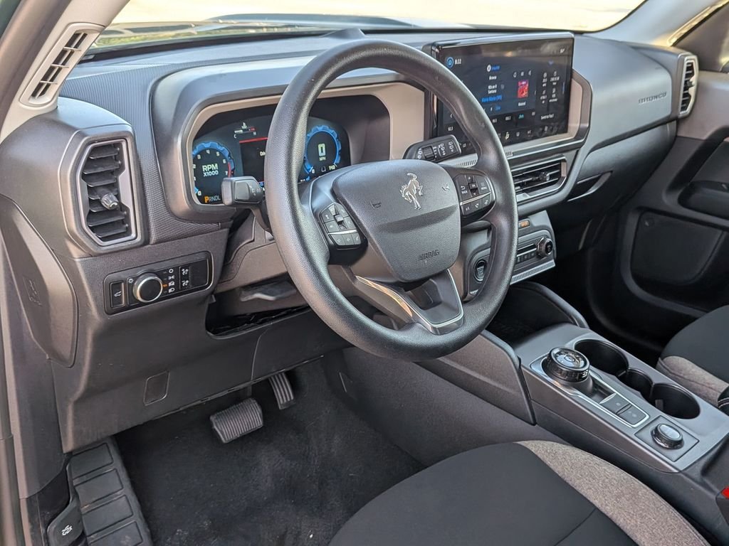Used 2025 Green Ford Big Bend image 33
