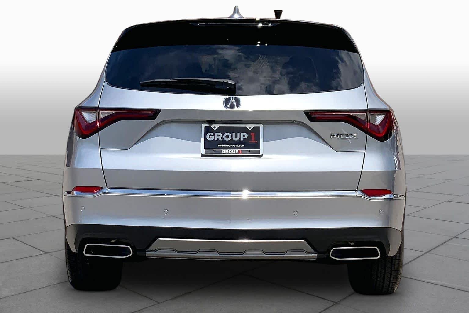 Used 2026 Solar Silver Metallic Acura w/Technology Package image 5