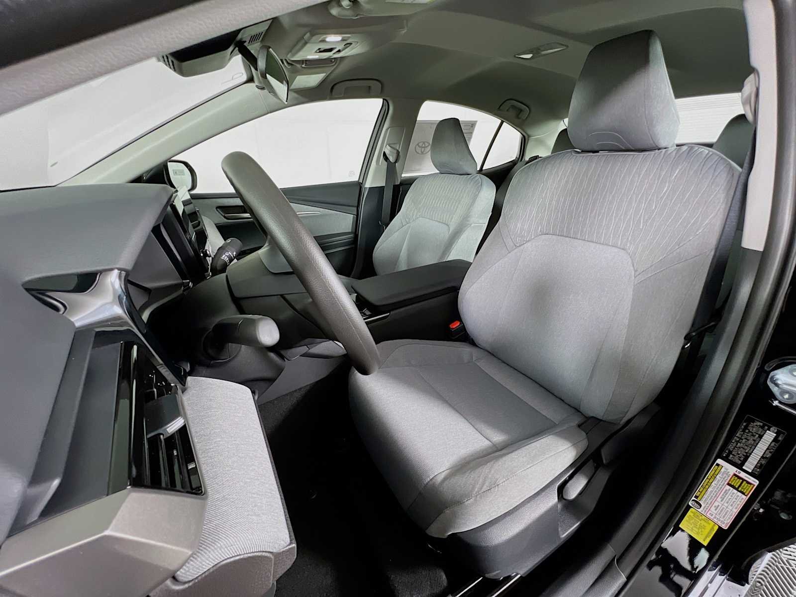 2026 Toyota Camry — photo 13