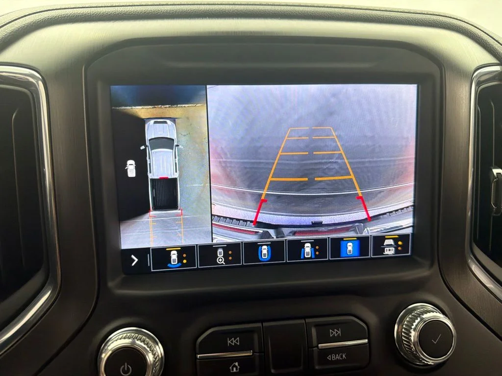 Used 2020 Blue GMC AT4 image 15