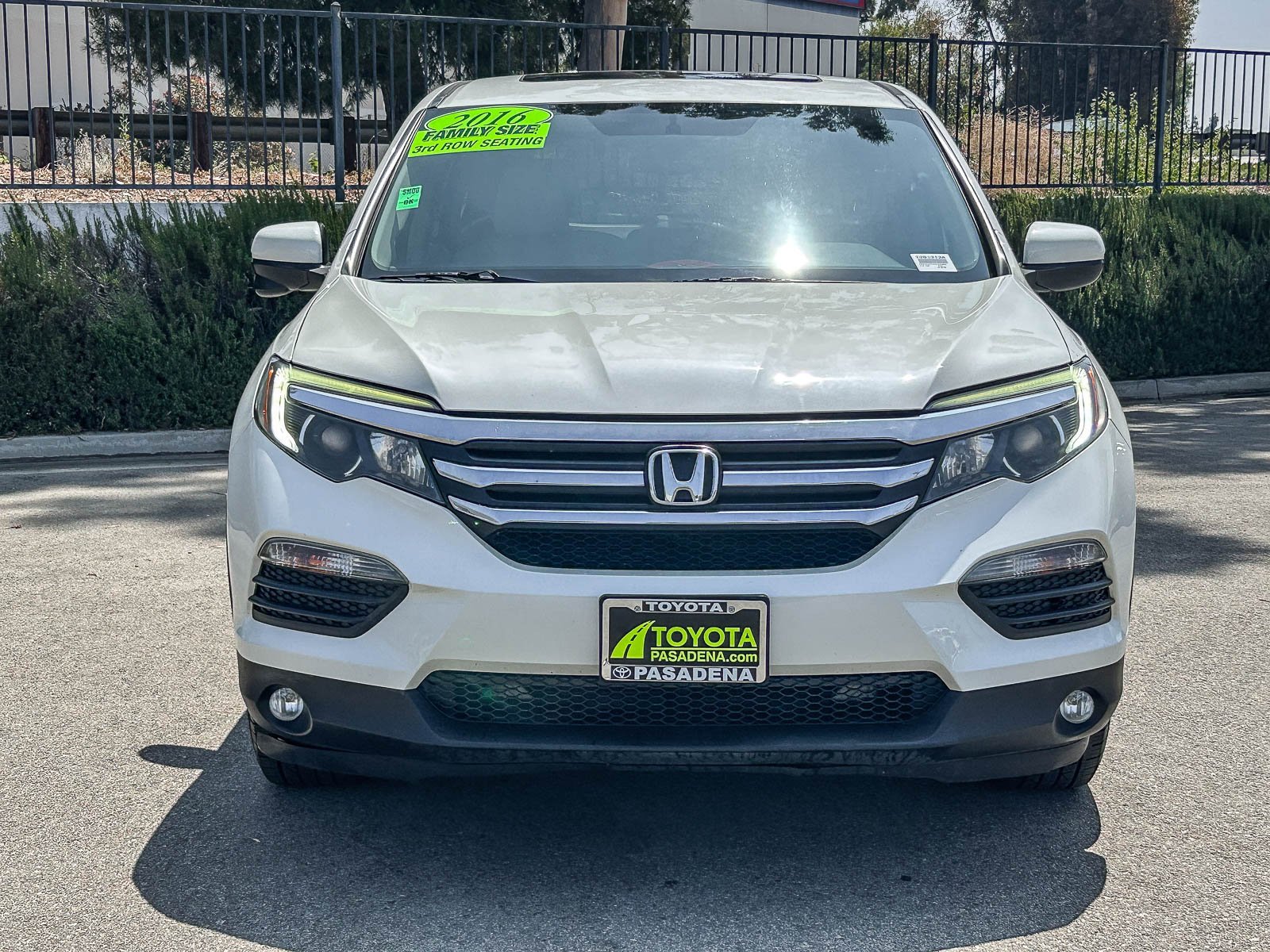 Used 2016 Honda Pilot EX-L with VIN 5FNYF6H50GB086250 for sale in Pasadena, CA