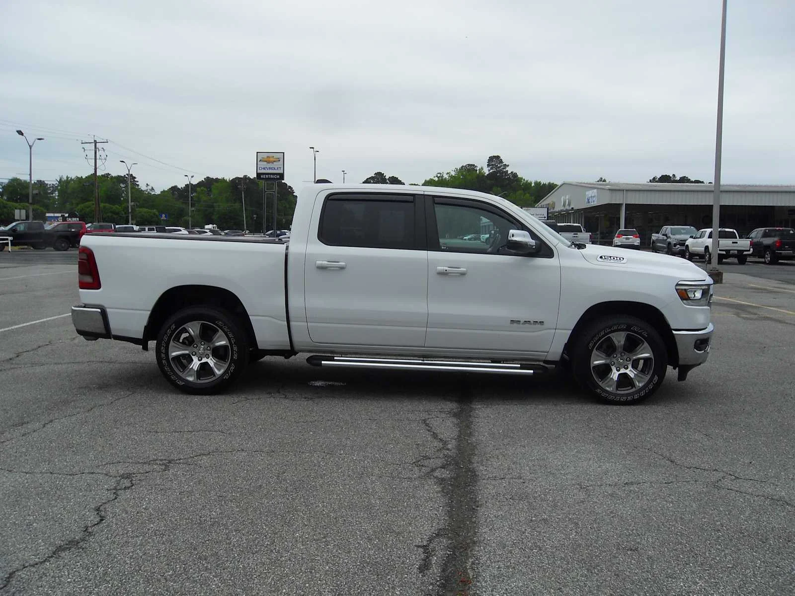 Used 2023 Bright White Clearcoat Ram Laramie image 6