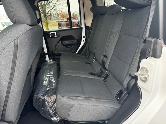 New 2026 Bright White Clear-Coat Exterior Paint Jeep Sport S image 19