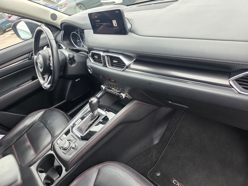 Used 2024 Gray Mazda 2.5 S Carbon Edition image 23