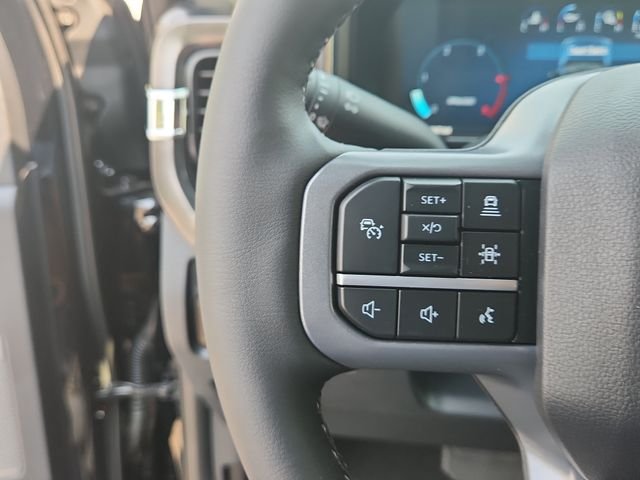 New 2026 Agate Black Metallic Ford F-250® Lariat® image 15