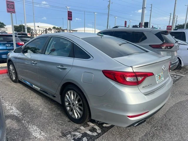 Used 2015 Silver Hyundai Limited image 2