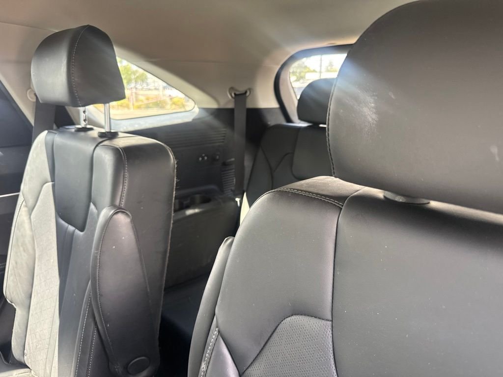 Used 2021 Silver Kia EX image 4