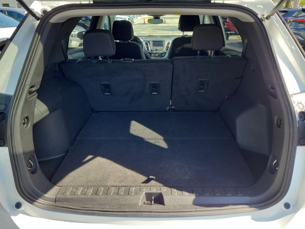 Used 2021 White Chevrolet LS image 14