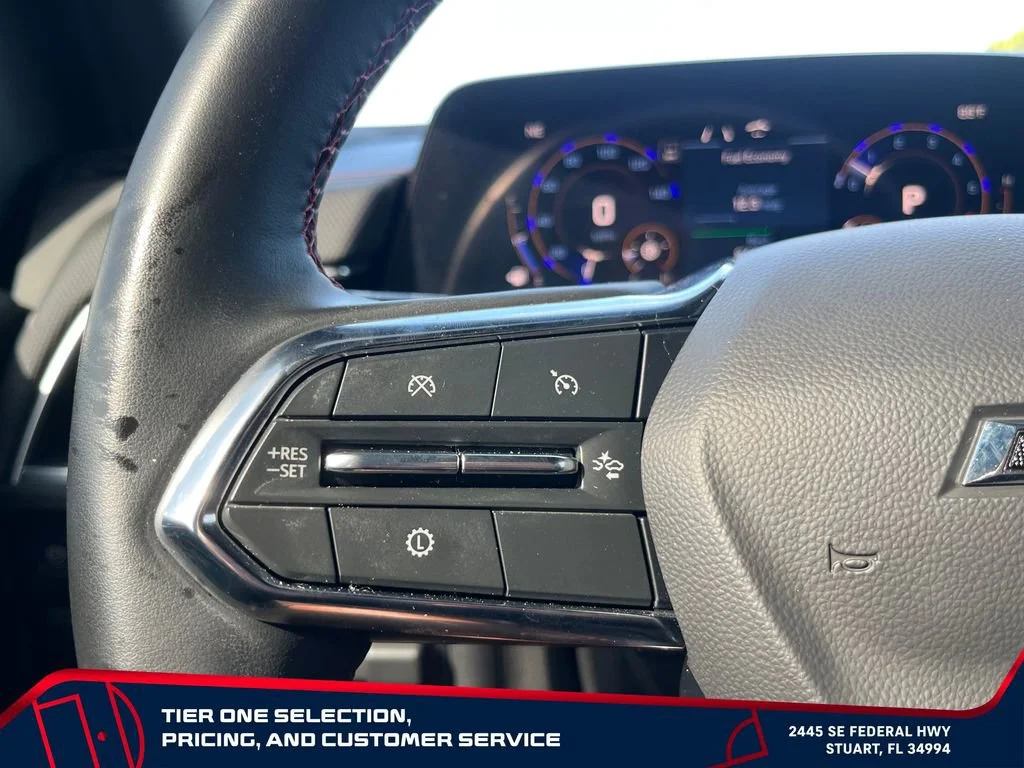 Used 2025 Black Chevrolet RST image 27