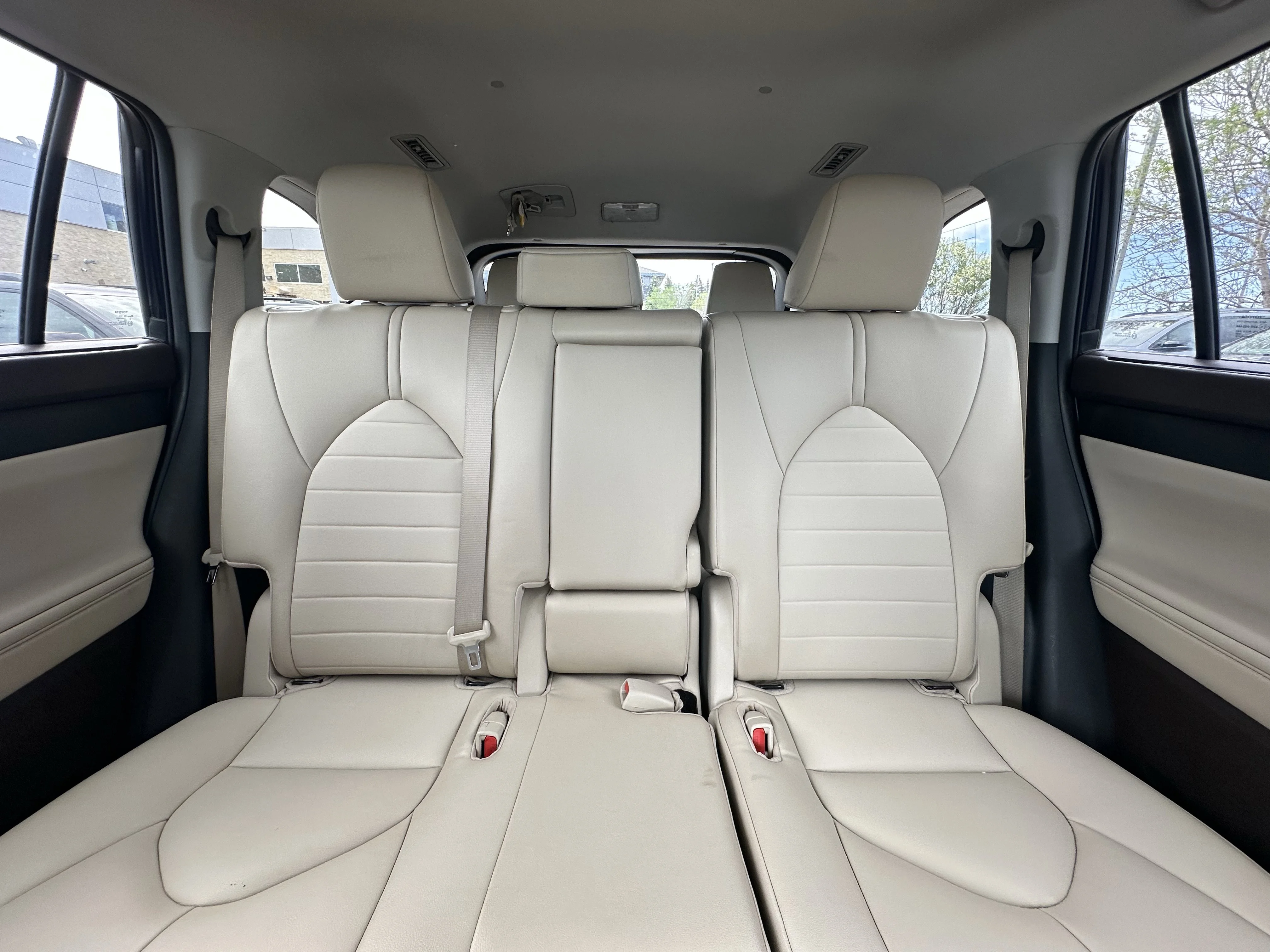 Used 2022 Blue Toyota XLE image 21