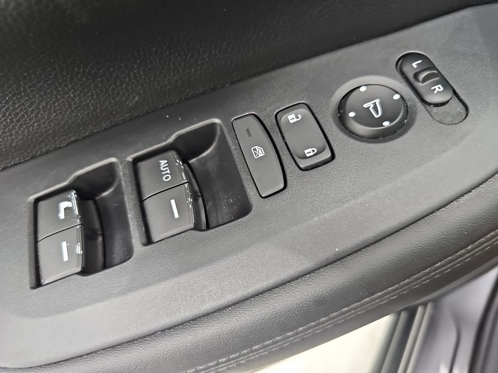 Used 2024 Gray Honda LX image 32